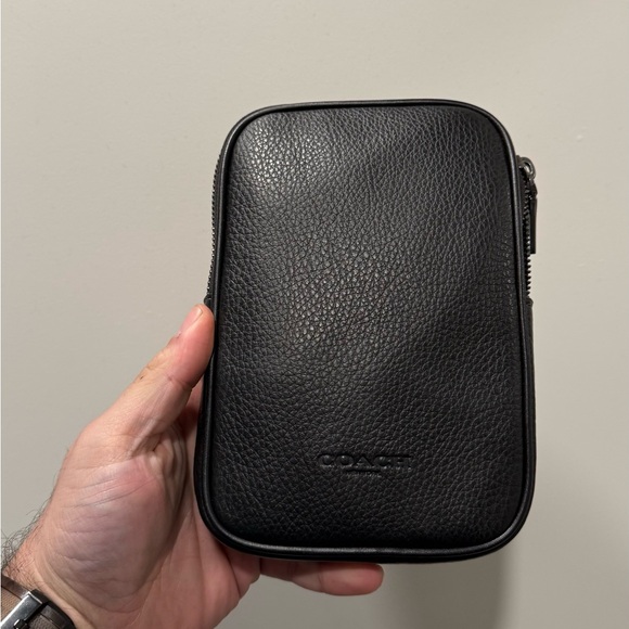 Authentic Coach crossbody